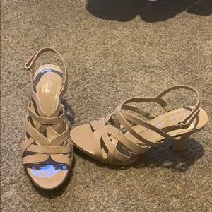 Naturalizer Sandals